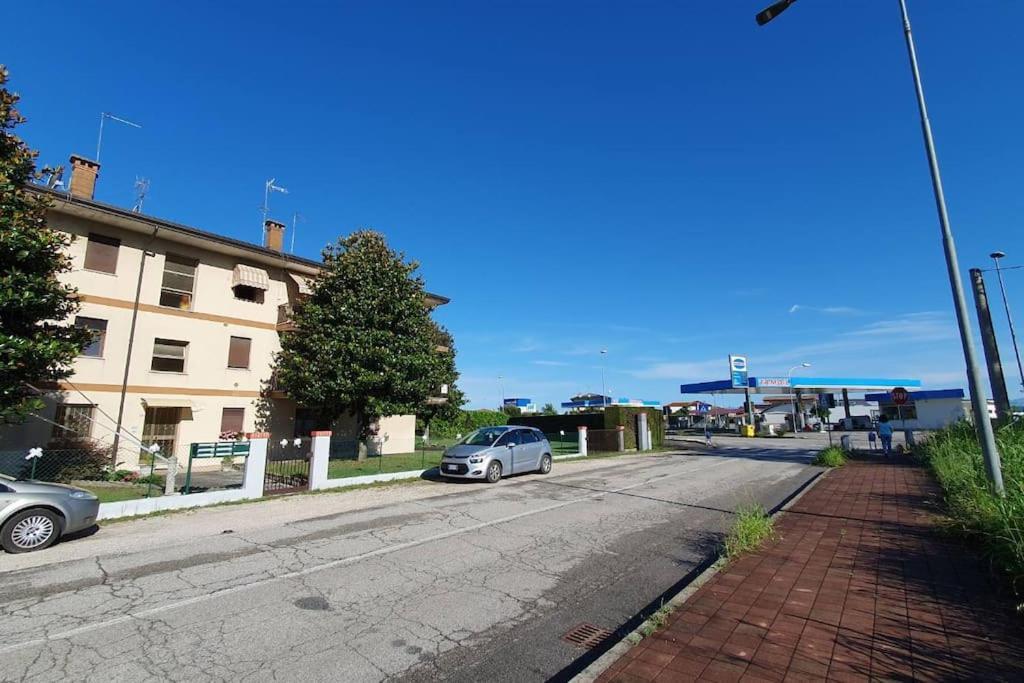 Niko Apartment Santo Stino di Livenza Bagian luar foto